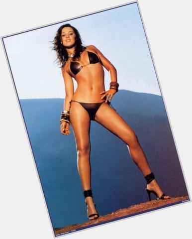 celebritie Kelly Wenham 20 years bare-skinned photography home