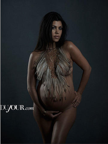  Hot picture Kourtney Kardashian tits
