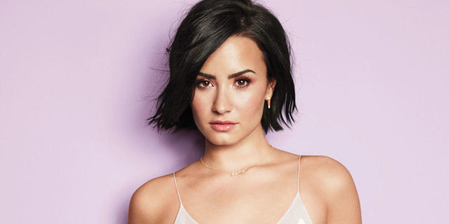  Hot photos Demi Lovato tits