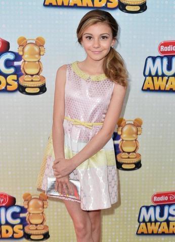 actress G. Hannelius 19 years Without slip photography beach