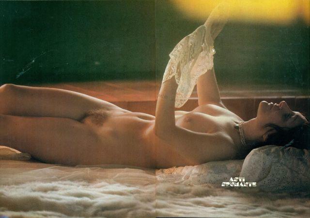 Adriana Asti sexy heiß