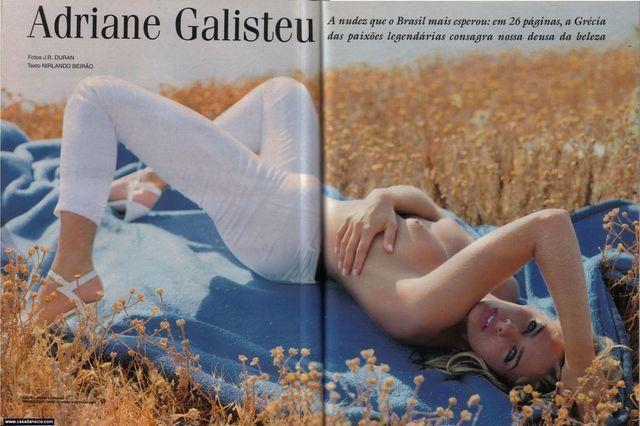 actress Adriane Galisteu 2015 Without camisole picture home