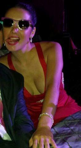 actress Anayanci Rodriguez 18 years bosom photo home
