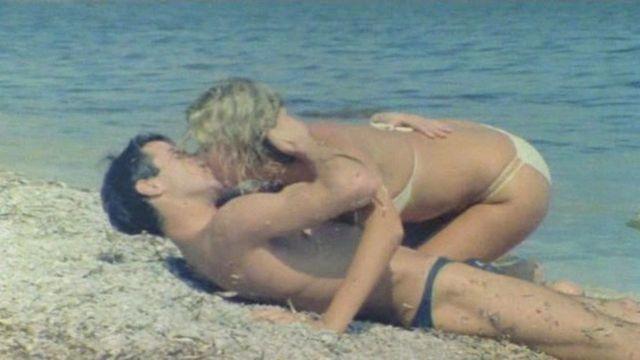 models Anna Maria Rizzoli 19 years naked snapshot beach