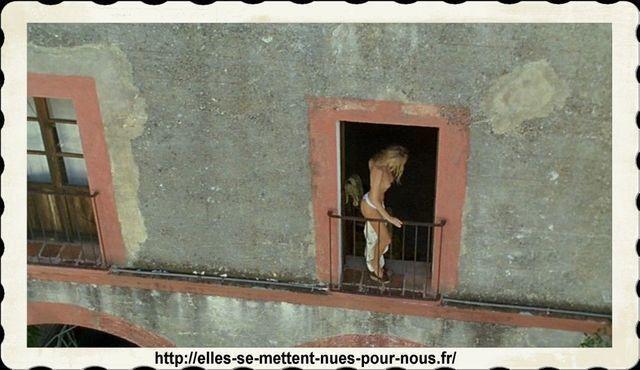 Arielle Dombasle desnudos falsos