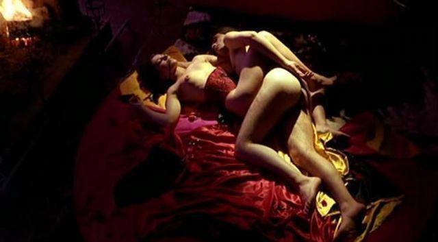 actress Assumpta Serna 25 years buck naked snapshot in the club