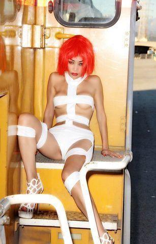 actress Bai Ling 20 years in one's birthday suit photoshoot in the club