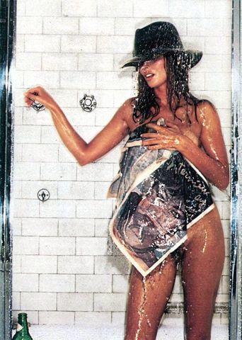 celebritie Barbara Bach 24 years unmasked art in the club