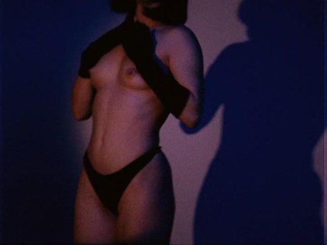 Belinda mcclory topless