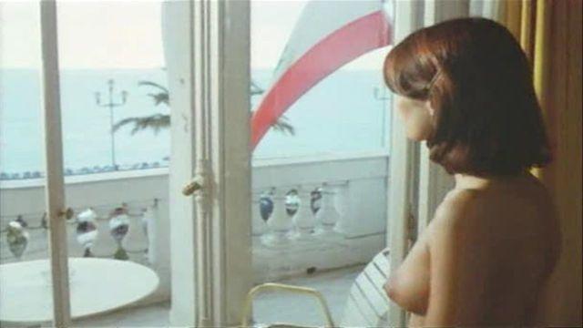 celebritie Betty Vergès 22 years salacious photos home