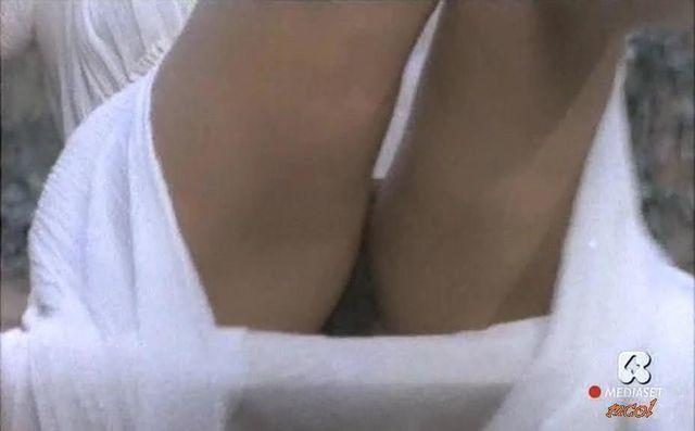 Carmen Villani desnudos falsos