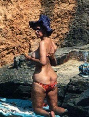 Cayetana de Alba nude foto