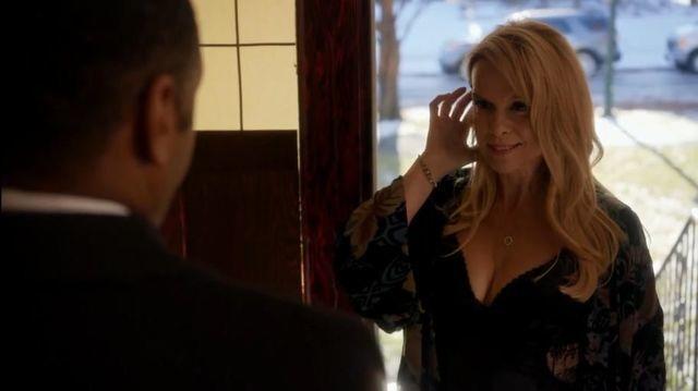 Chase masterson boobs