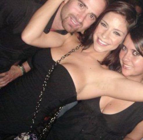 celebritie Cinthia Vazquez 22 years undressed picture home