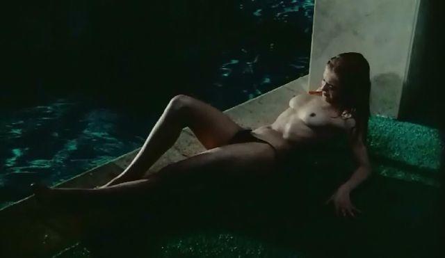 Cristina Cottrelli topless