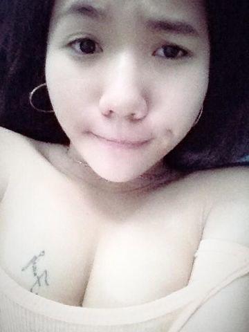 Dang Nguyen Van Anh nude pic