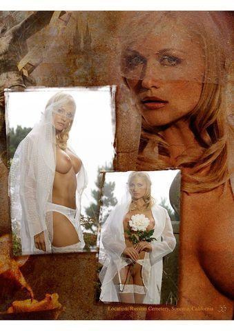 models Deanna Merryman 24 years nipple foto home