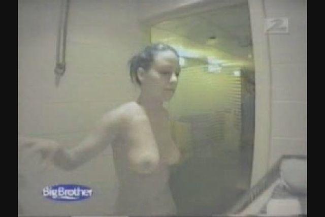 Ellen Dufour hot nude