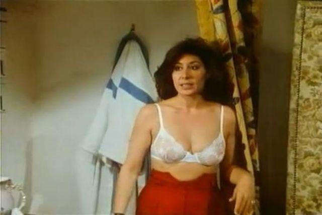 actress Fiorella Faltoyano 25 years fervid image beach
