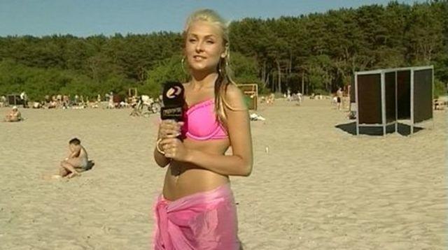 models Grete Klein 23 years bosom photo beach