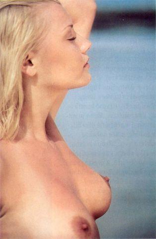 models Helena Zetova 25 years nude image home