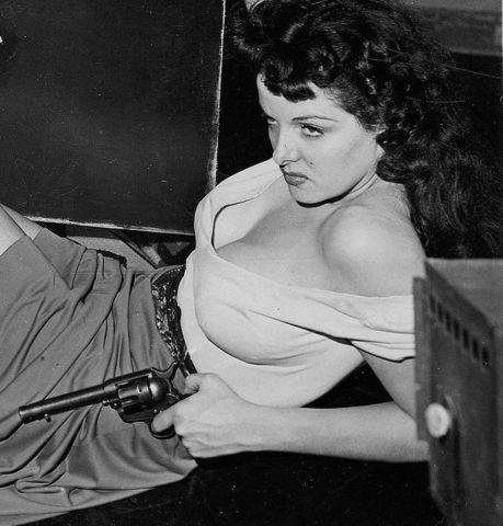 Jane Russell desnudo caliente