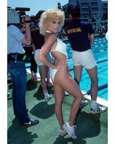 celebritie Judy Landers 19 years indelicate photography in the club