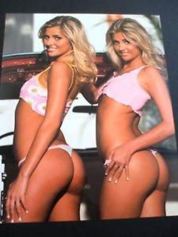 celebritie Karissa and Kristina Shannon 23 years in the buff photography beach