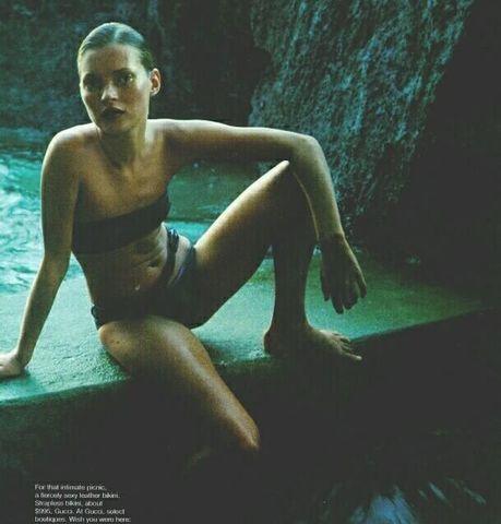 Kate Moss nackt Bild