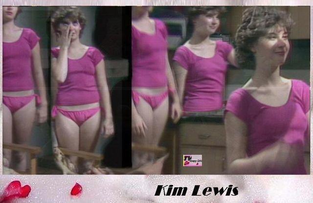 actress Kim Lewis 19 years fervid pics beach