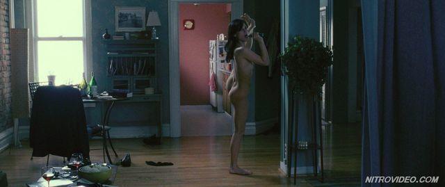 Leah Cairns nude pic