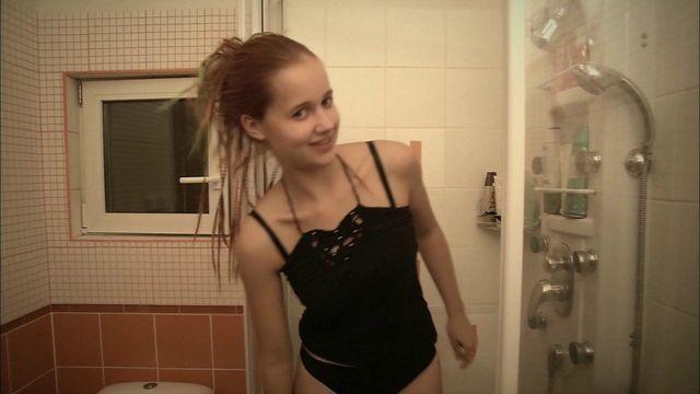 models Lenka Juroskova young undress photo beach