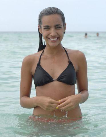 actress María Gabriela de Faria young nudism snapshot beach