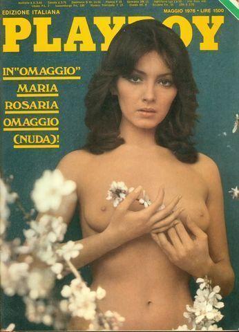 celebritie Maria Rosaria Omaggio 25 years bareness snapshot in the club