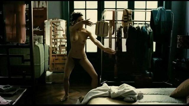 Mariana Anghileri ha estado desnuda