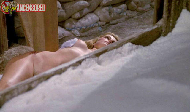 Mary Louise Weller topless