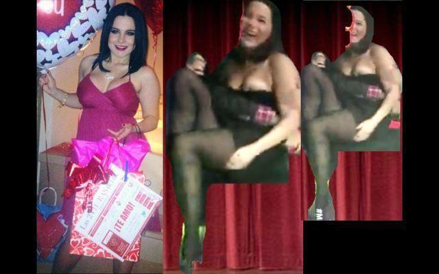 models Monica Viadero 23 years risqué snapshot in public