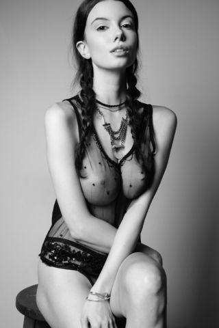 Olivia Rose durchgesickerte Nacktbilder