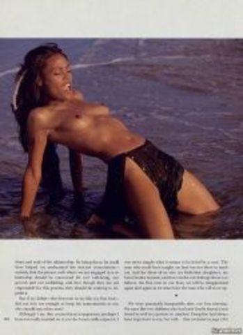 actress Robin Givens 18 years hot photoshoot in public