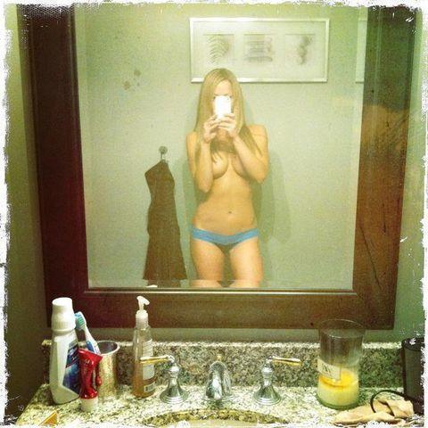 Shannon McAnally topless photos