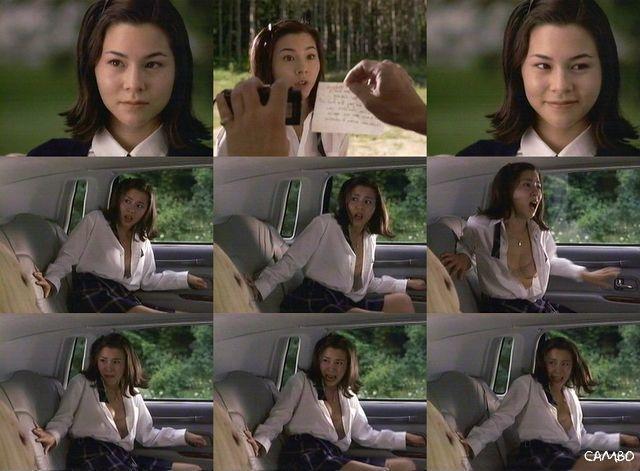 celebritie China Chow 22 years laid bare photo in public