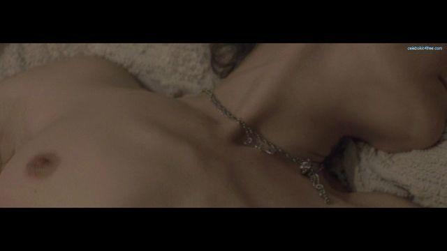 Antonia Zegers durchgesickerte Nacktbilder