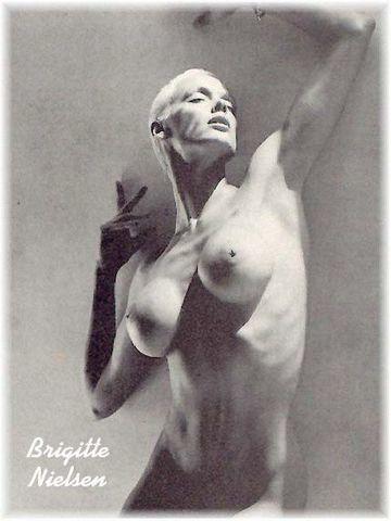 models Brigitte Nielsen 18 years barefaced pics beach