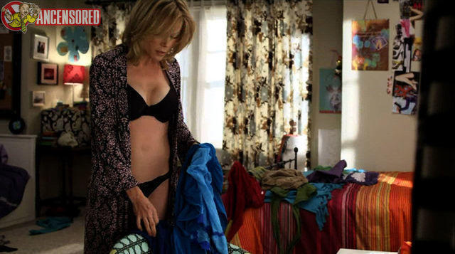 Julie Bowen durchgesickert nackt