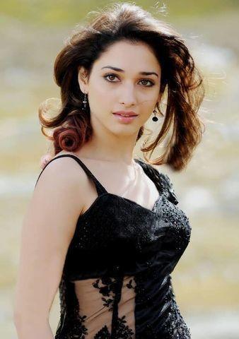 actress Tamannaah 19 years impassioned foto home