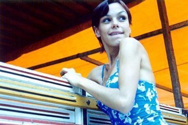 celebritie Ana Maria Mainieri 22 years unmasked snapshot home