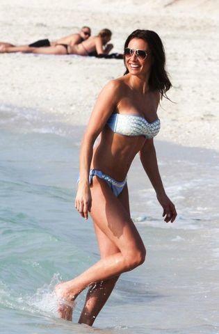 models Melanie Sykes 23 years Without swimming suit picture in public