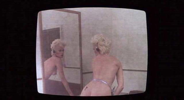 Melanie Griffith topless