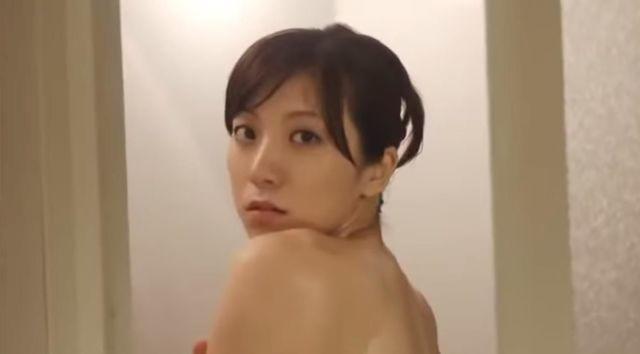 models Yu Kawana 24 years titties art home