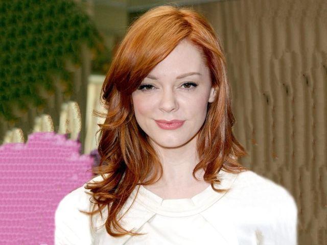 actress Rose McGowan teen Without clothing photos in the club